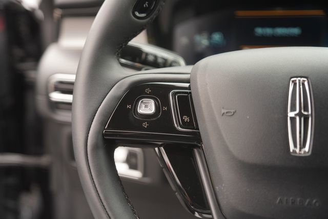 Used 2024 Lincoln Corsair FWD w/ Equipment Group 101A image 22