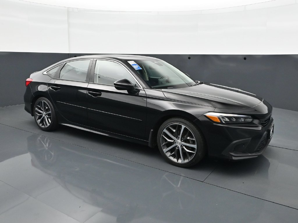 Used 2023 Honda Civic Touring image 9