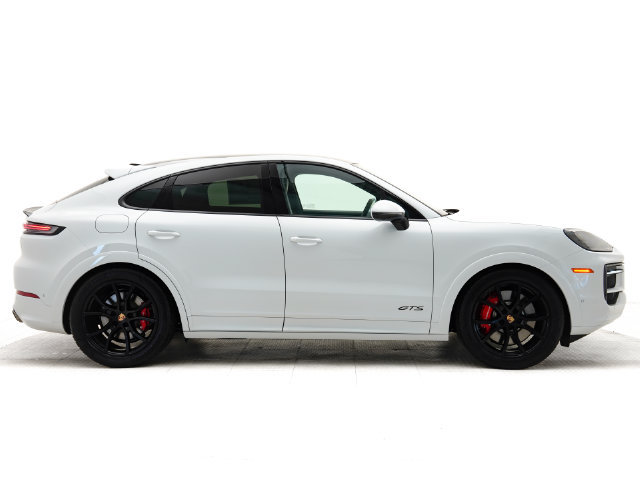 Certified 2025 Porsche Cayenne GTS AWD/4WD image 27