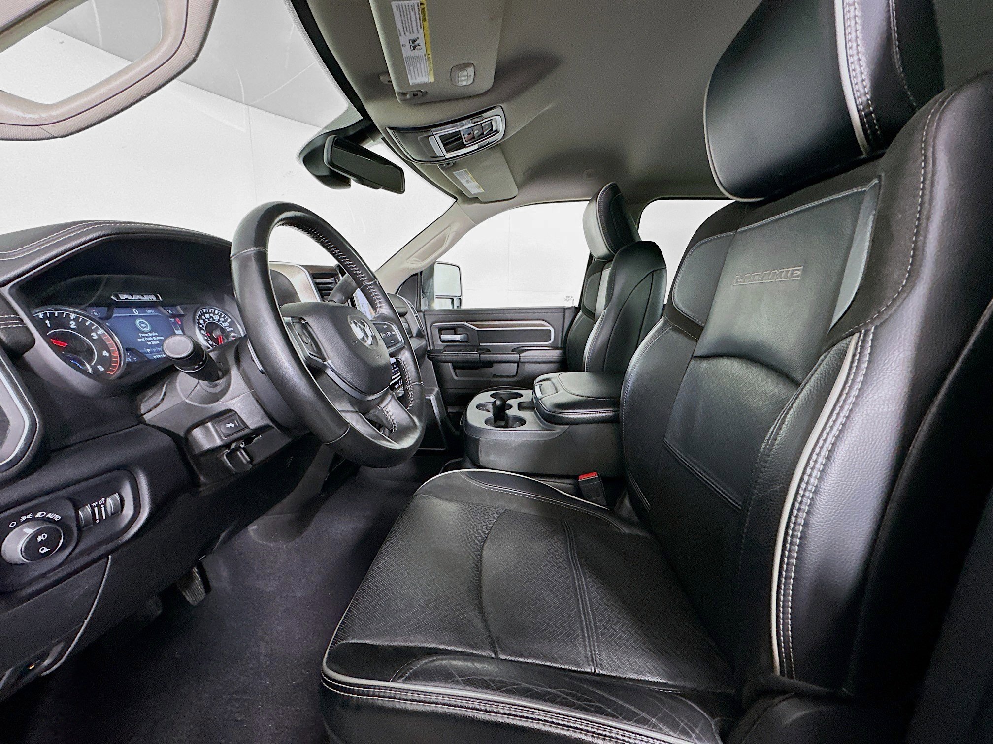 Used 2024 RAM 2500 Laramie image 13