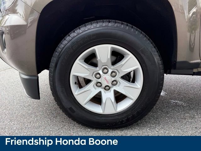 Used 2015 GMC Canyon SLE AWD/4WD image 10