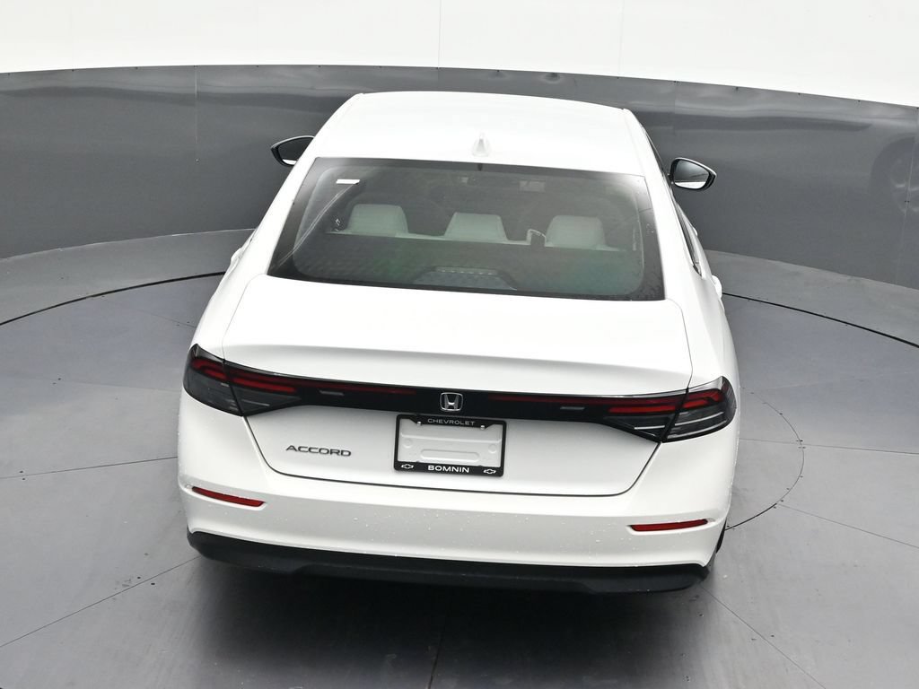 Used 2023 Honda Accord LX image 18