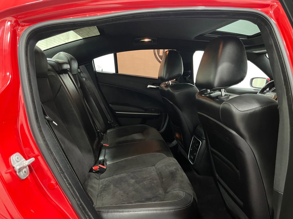 Used 2019 Dodge Charger Scat Pack w/ Dynamics Package image 32