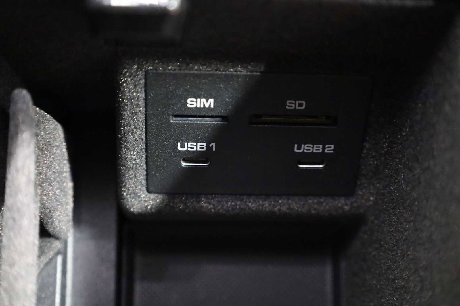 New 2026 Porsche Macan image 34