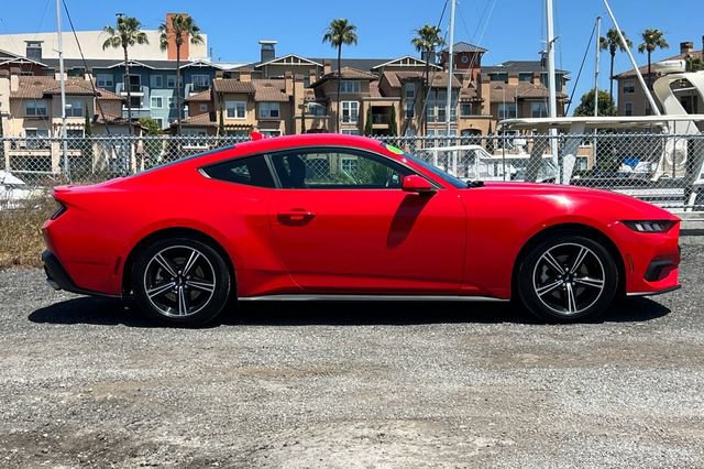 Used 2024 Ford Mustang Premium RWD image 3