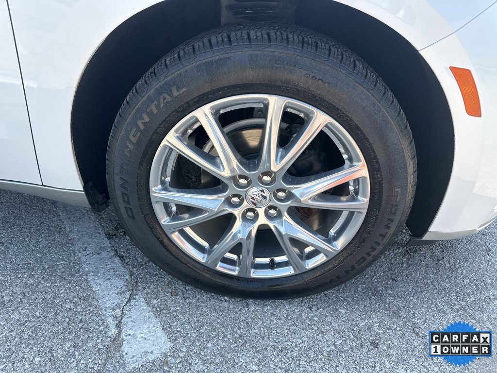 Used 2024 Buick Enclave Essence w/ Experience Buick Package image 44