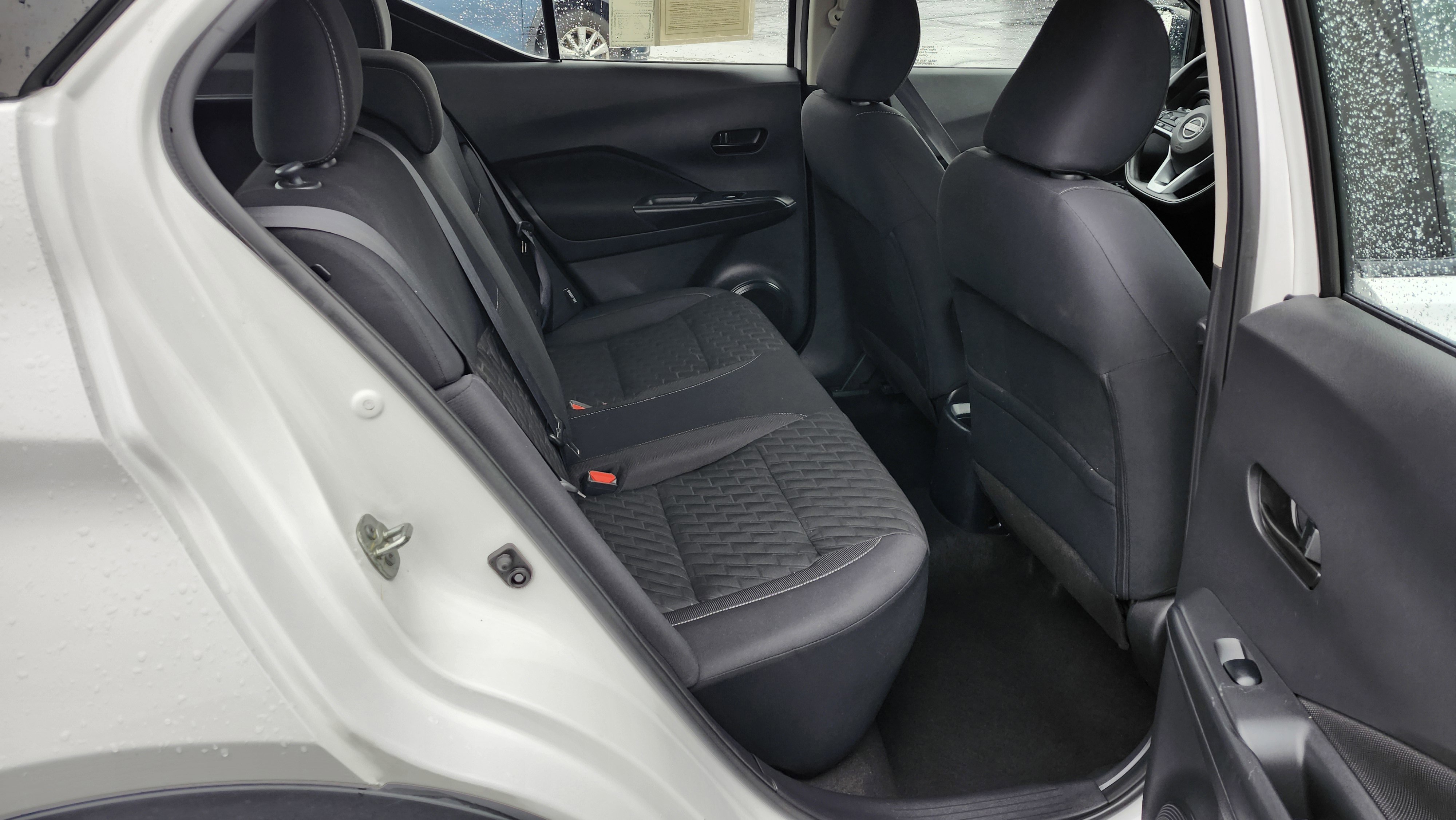 Used 2022 Nissan Kicks S image 18