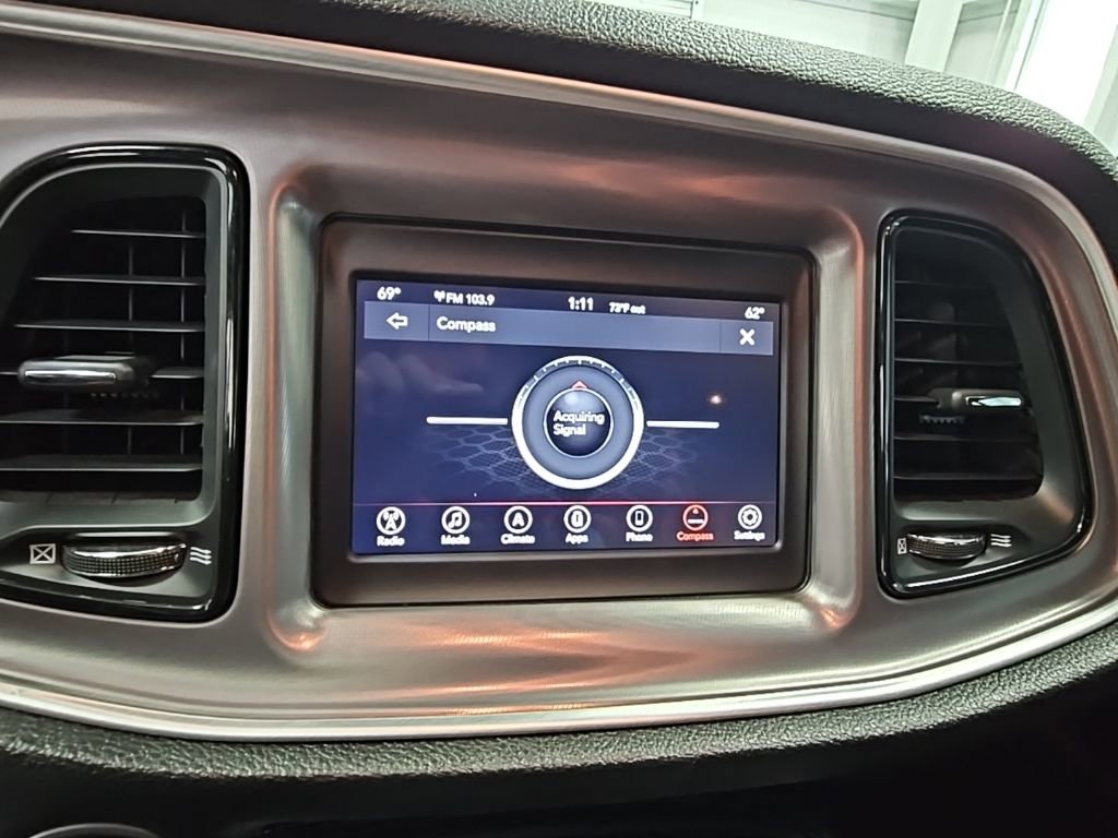 Used 2022 Dodge Challenger R/T image 18