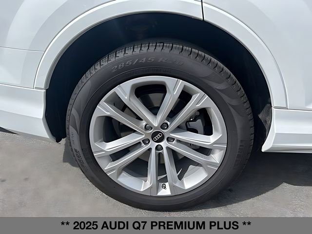 Used 2025 Audi Q7 3.0T Premium Plus AWD/4WD image 13