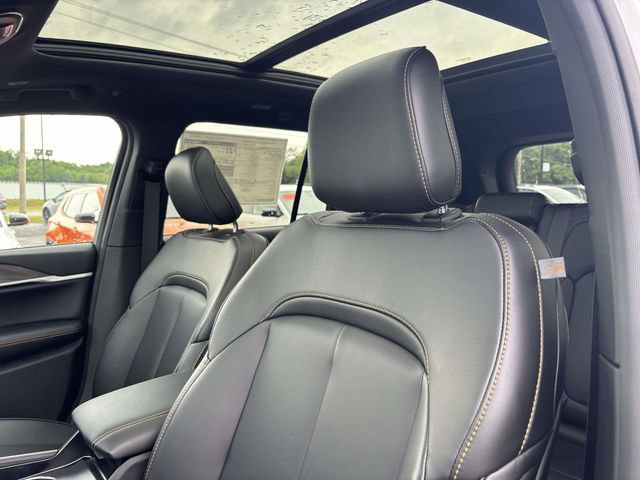 New 2026 Jeep Grand Cherokee Limited AWD/4WD image 16