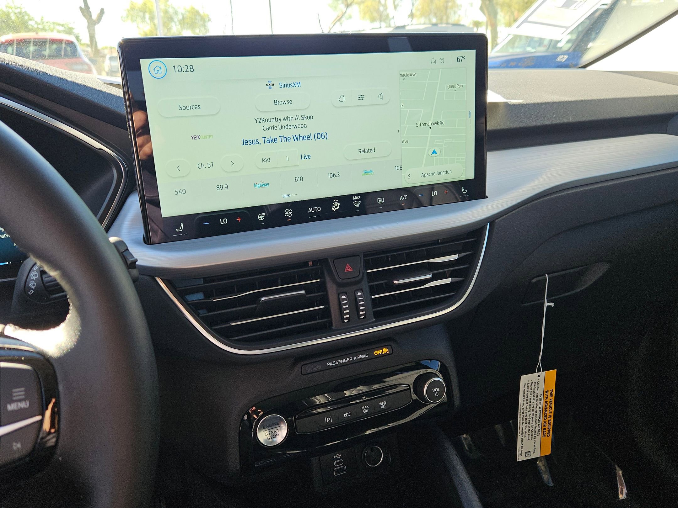 New 2024 Ford Escape SE w/ PHEV Premium Package image 11