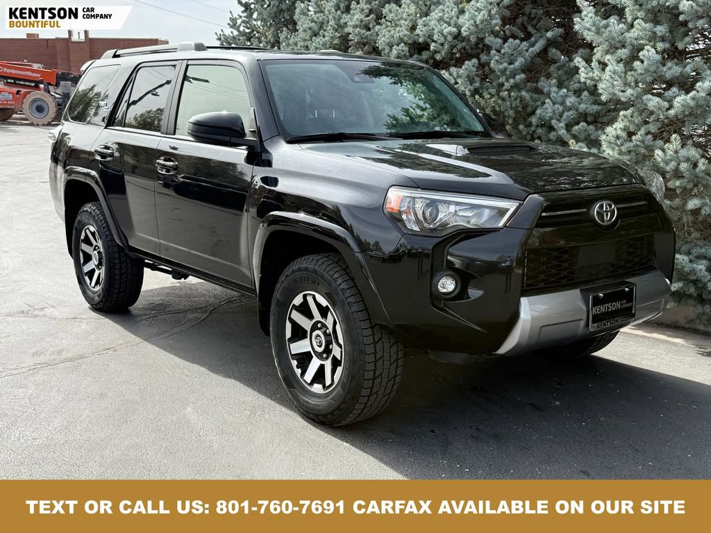 Used 2024 Toyota 4Runner TRD Off-Road image 12