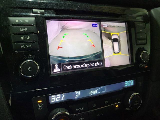 Used 2020 Nissan Rogue SL image 12