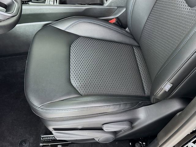 New 2026 Jeep Compass Latitude image 19