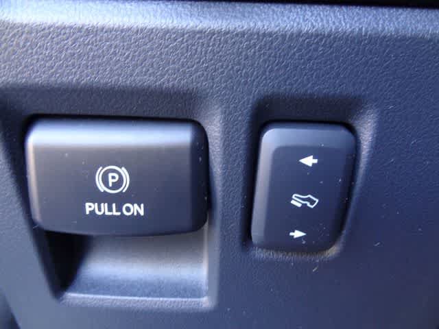 Certified 2023 Ford Expedition Limited AWD/4WD image 28