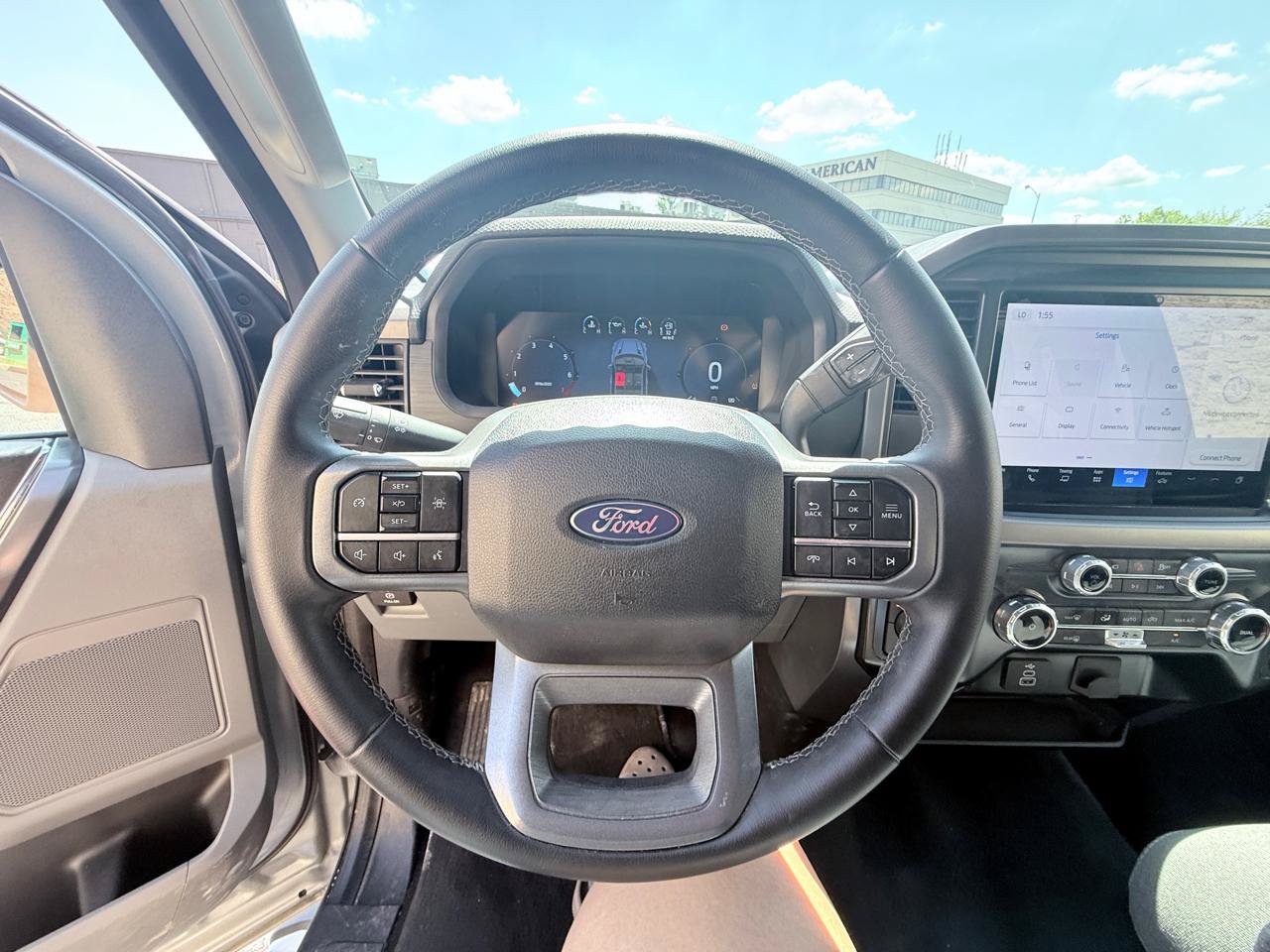 Used 2025 Ford F150 XLT w/ Equipment Group 301A Standard AWD/4WD image 14