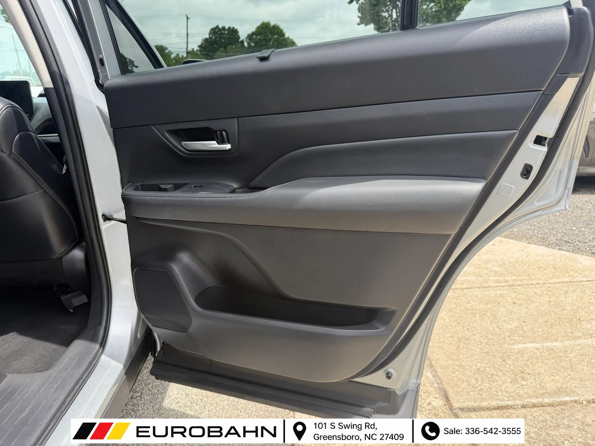 Used 2024 Toyota Grand Highlander AWD image 18