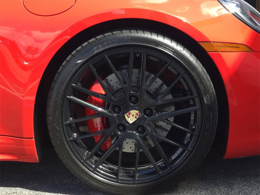 Used 2023 Porsche 911 Carrera S image 9