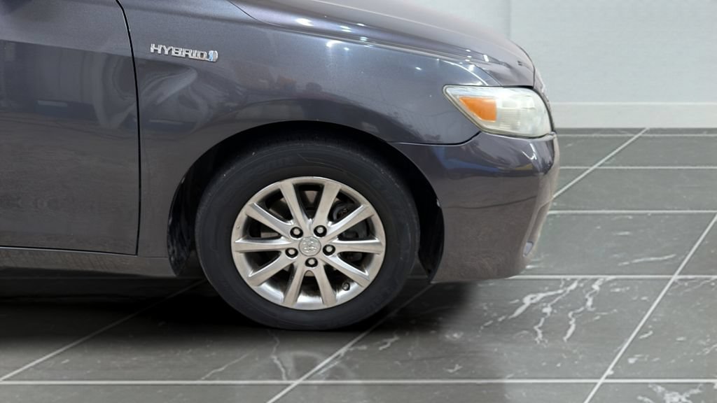 Used 2010 Toyota Camry Hybrid FWD image 17