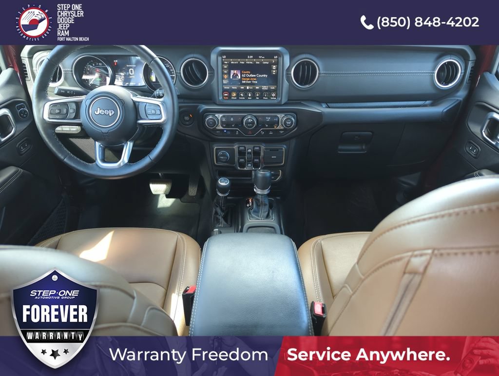 Used 2021 Jeep Wrangler Unlimited Sahara w/ Cold Weather Group AWD/4WD image 14