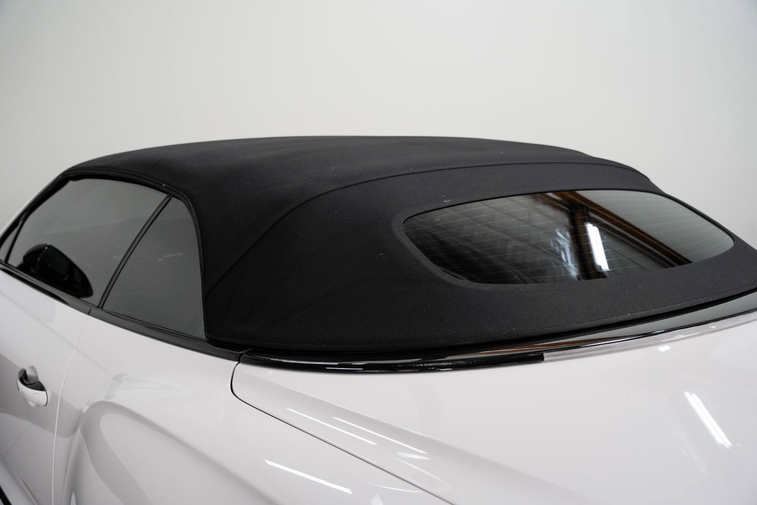 Used 2023 Bentley Continental GT S image 27