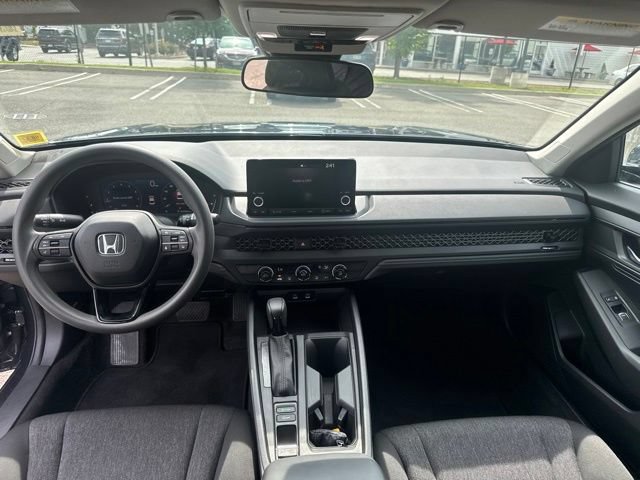 Used 2023 Honda Accord LX image 15
