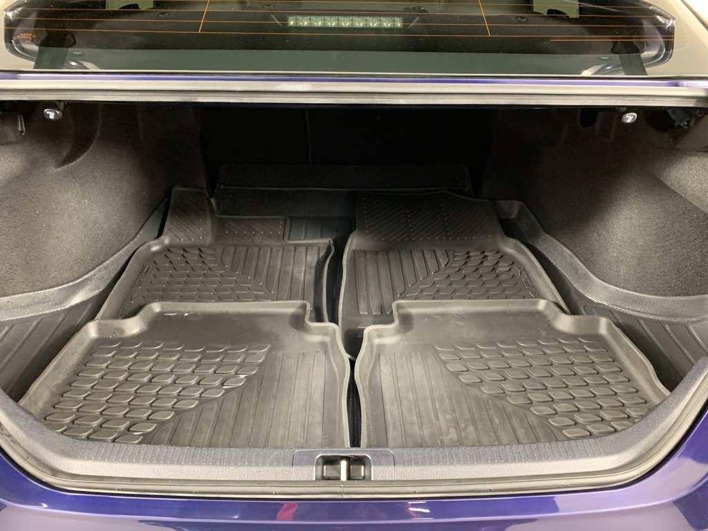 Used 2022 Toyota Camry SE image 13