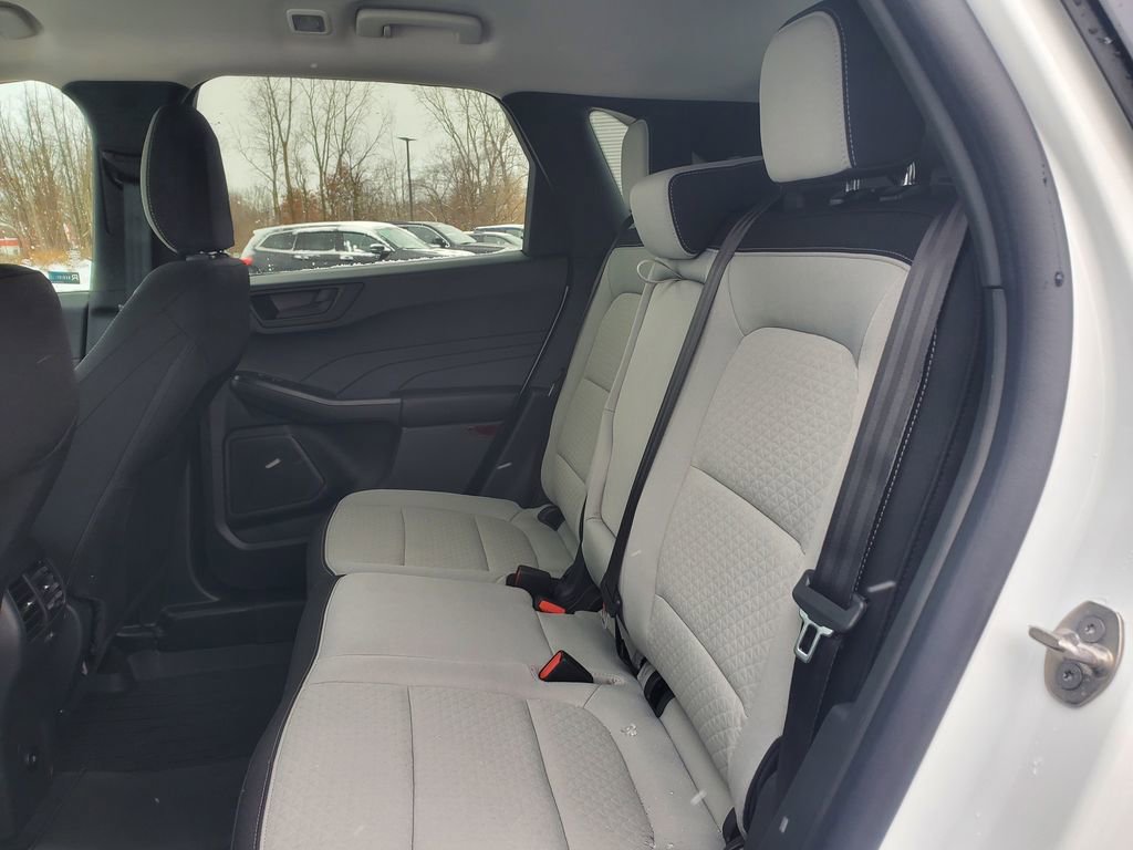 New 2026 Ford Escape Active w/ Cold Weather Package AWD/4WD image 8