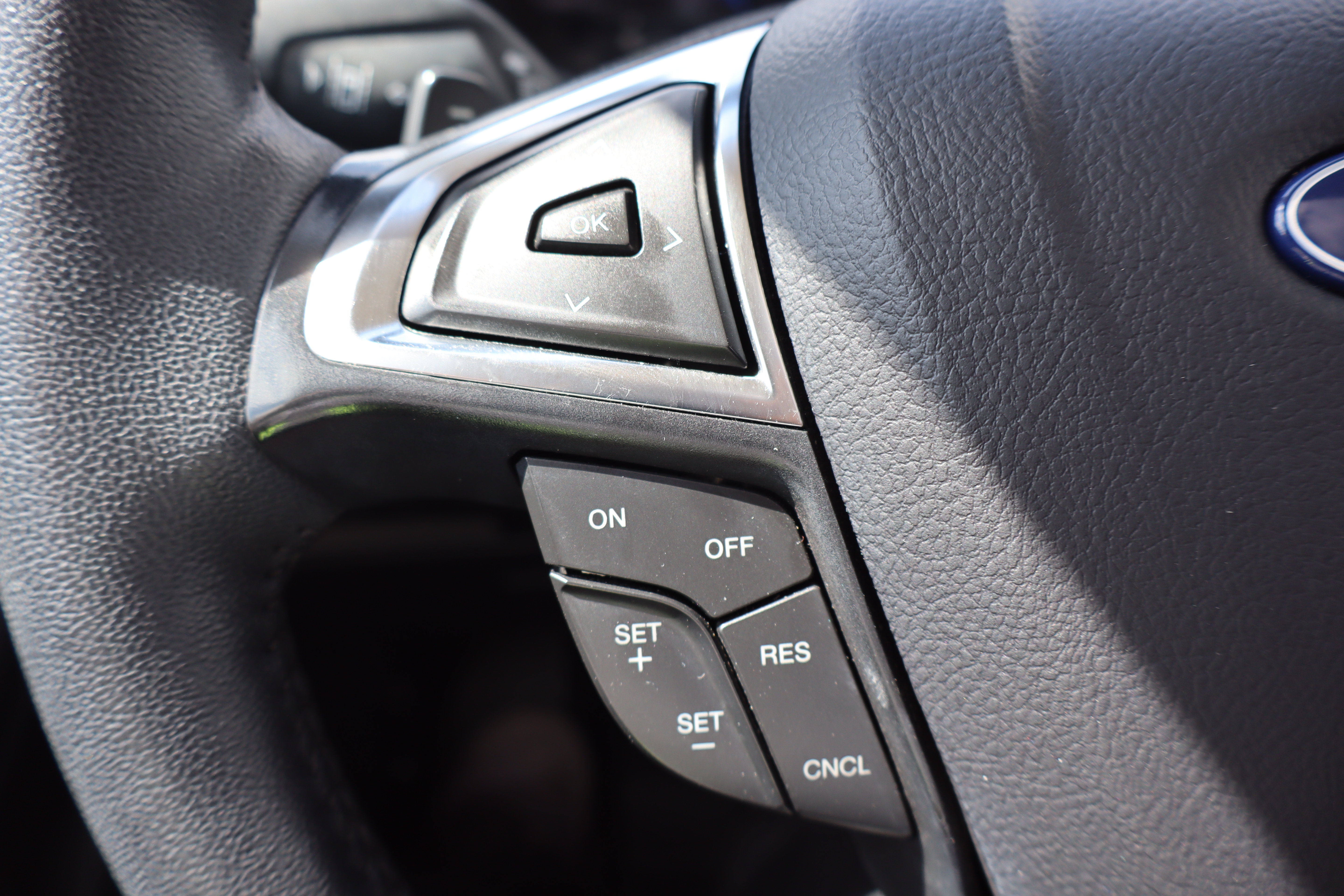 Used 2024 Ford Edge SEL w/ Convenience Package AWD/4WD image 15