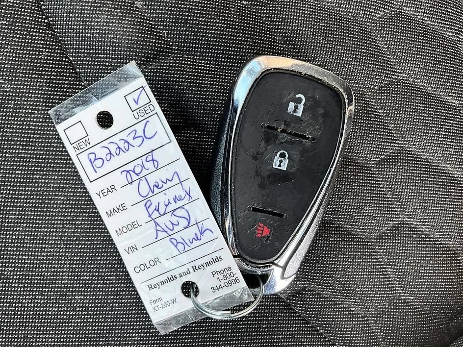 Used 2018 Chevrolet Equinox LT AWD/4WD image 36