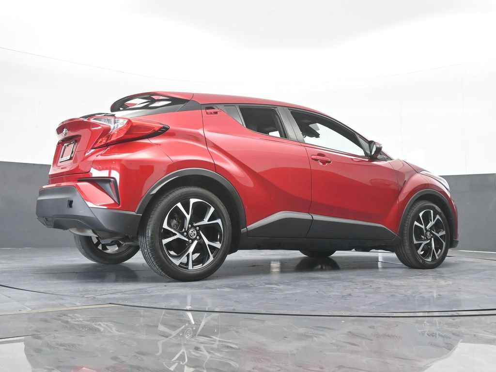 Used 2021 Toyota C-HR XLE FWD image 60