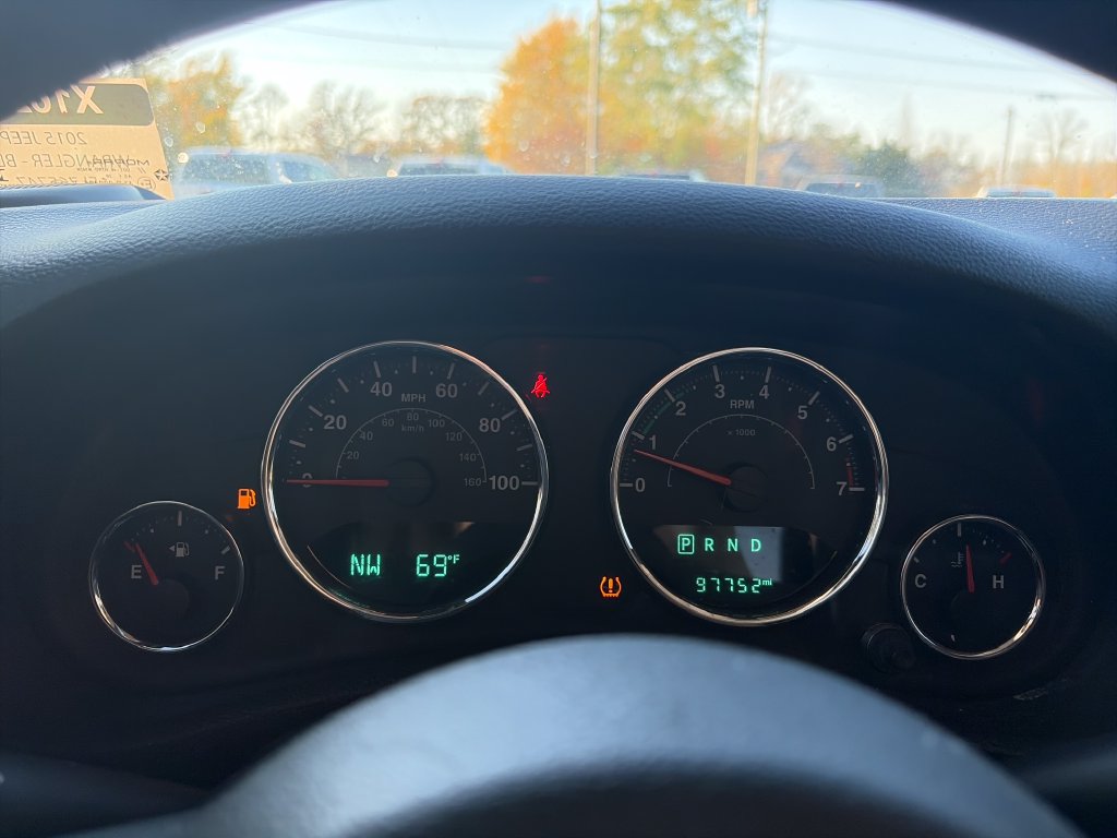 Used 2015 Jeep Wrangler Sport AWD/4WD image 17