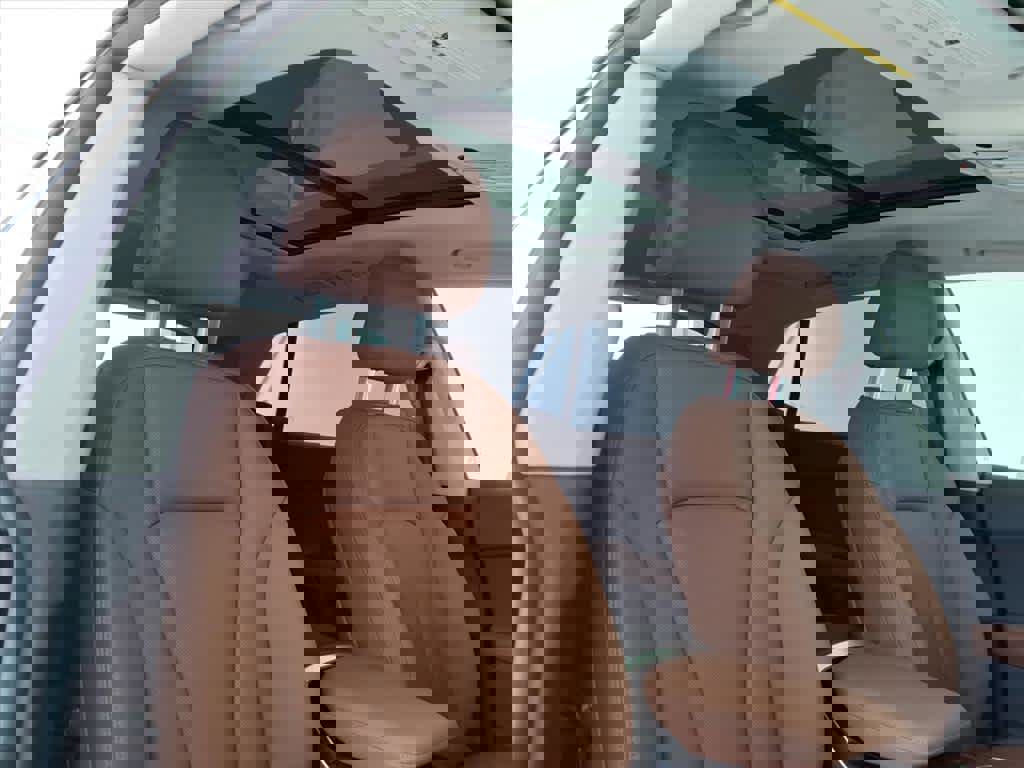 Used 2023 Audi Q8 Premium Plus w/ Premium Plus Package image 23