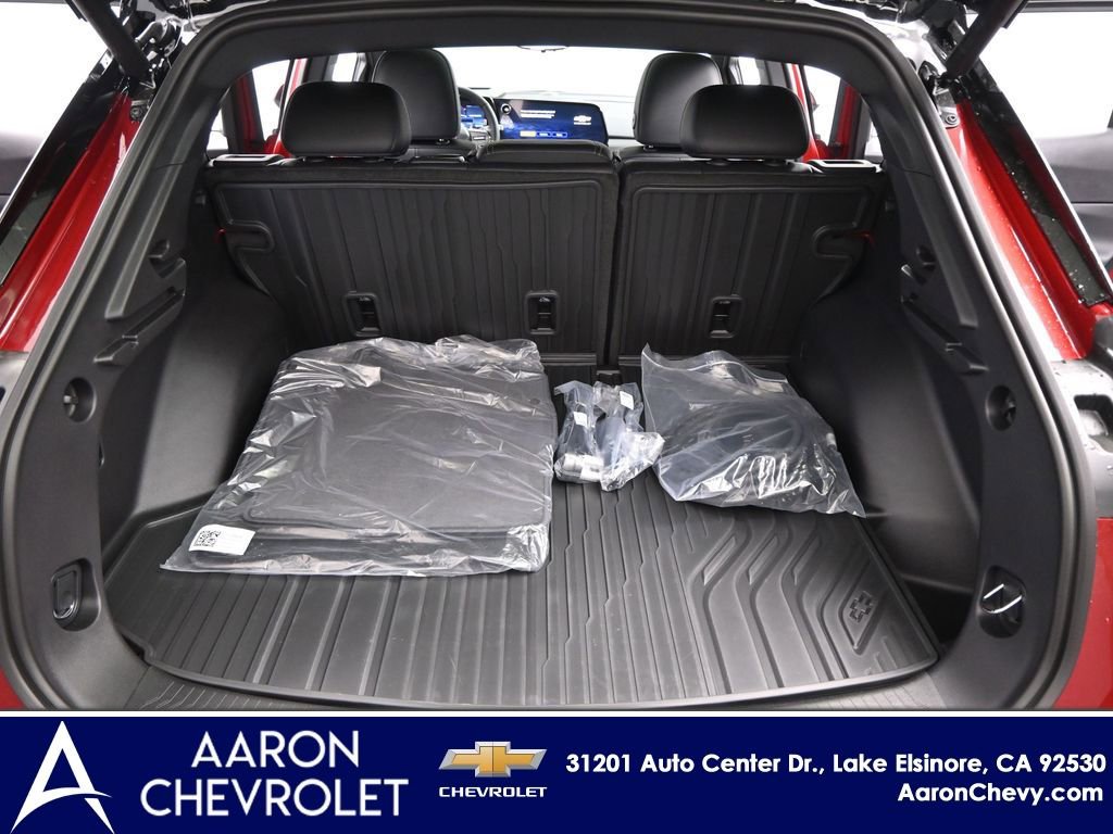 New 2026 Chevrolet Equinox EV RS image 11