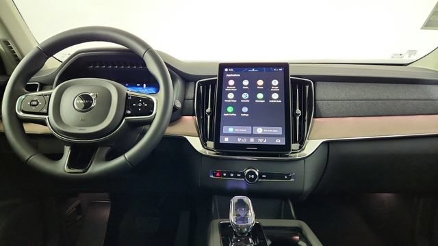 New 2026 Volvo XC90 B6 Plus w/ Protection Package Premier AWD/4WD image 26