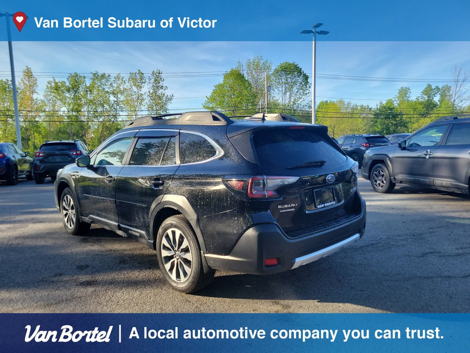 Used 2023 Subaru Outback Limited AWD/4WD image 3