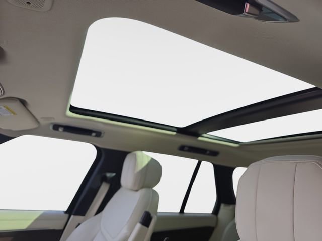 Certified 2024 Land Rover Range Rover SE image 29