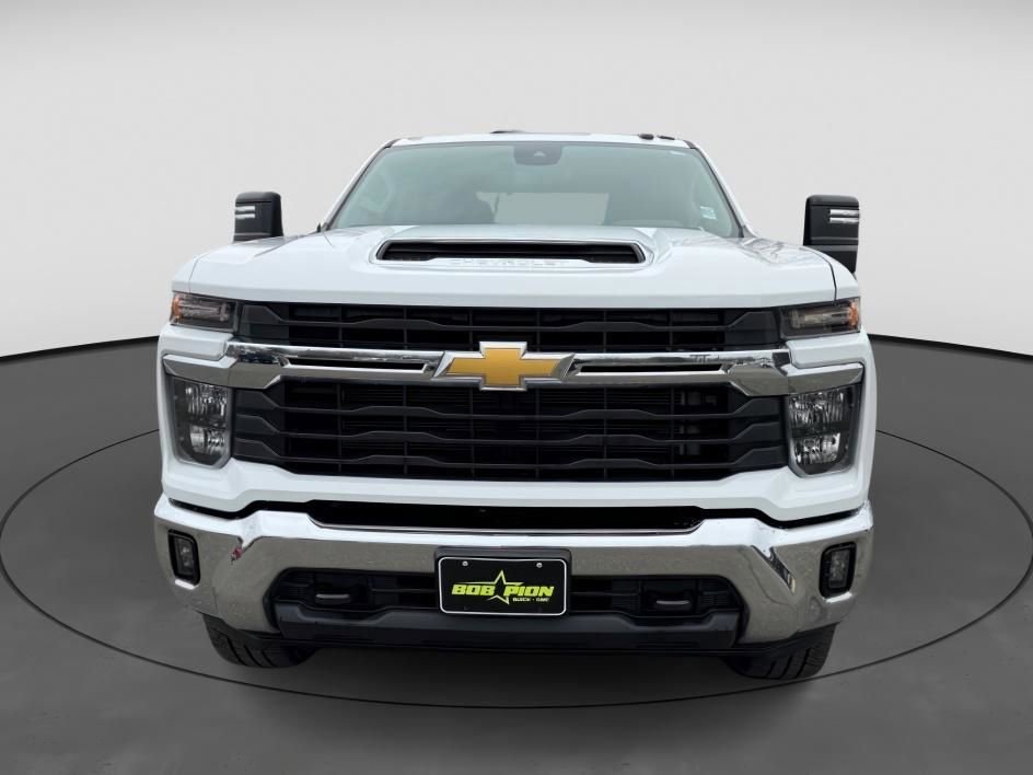 Certified 2024 Chevrolet Silverado 2500 LT w/ Convenience Package image 3