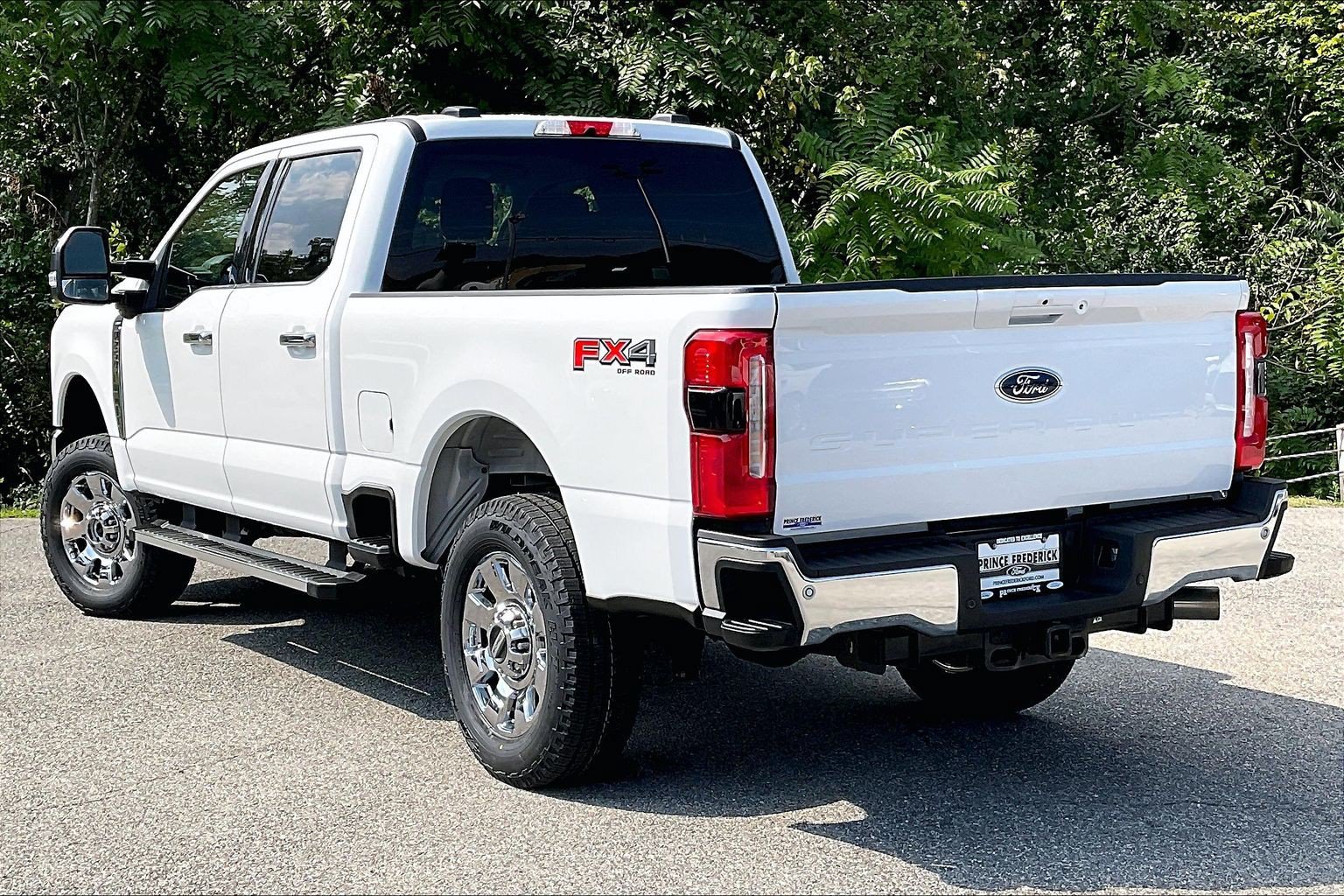 Certified 2025 Ford F250 Lariat w/ Chrome Package AWD/4WD image 12