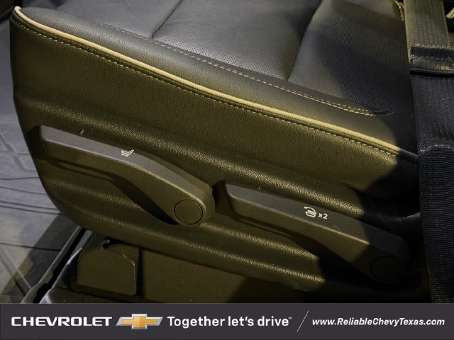 Used 2023 Chevrolet Tahoe Premier w/ Premium Package AWD/4WD image 36