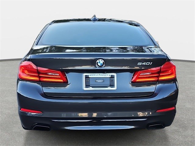 Used 2019 BMW 540i w/ Executive Package image 6