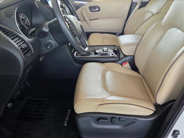 Used 2024 Nissan Armada SV image 16