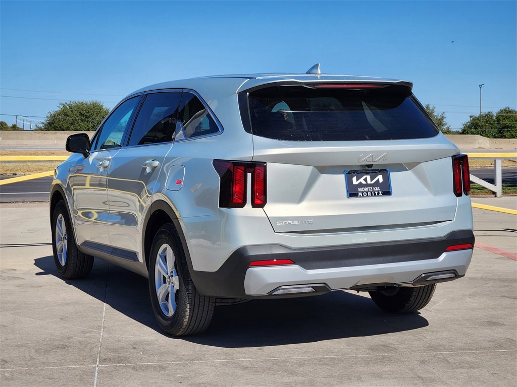 New 2026 Kia Sorento LX image 3