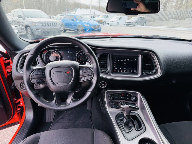 Used 2019 Dodge Challenger GT image 6