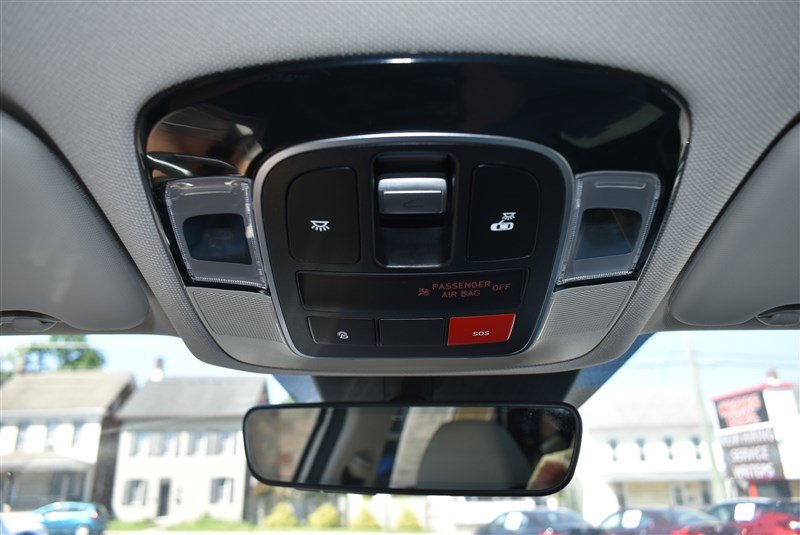 Used 2023 Hyundai Tucson Limited w/ Cargo Package AWD/4WD image 24