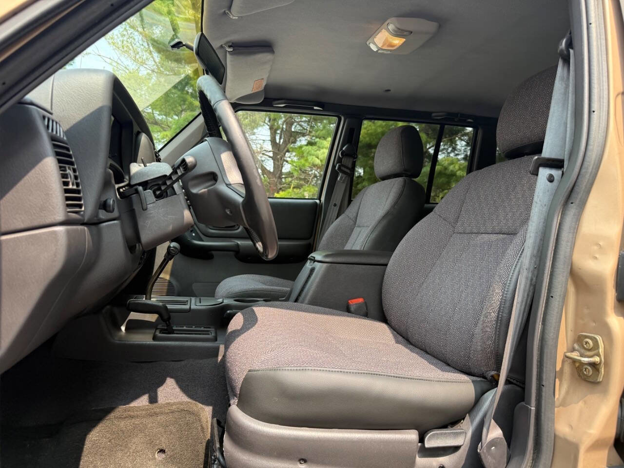 Used 1999 Jeep Cherokee Classic image 56