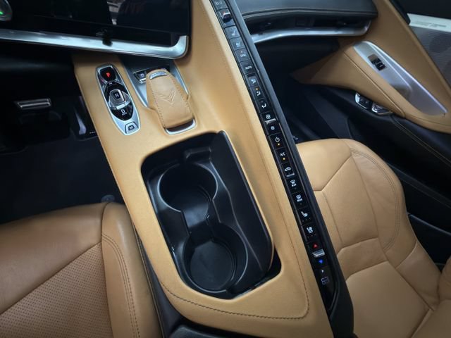 Used 2021 Chevrolet Corvette Stingray Preferred Cpe w/ Z51 Performance Package RWD image 23