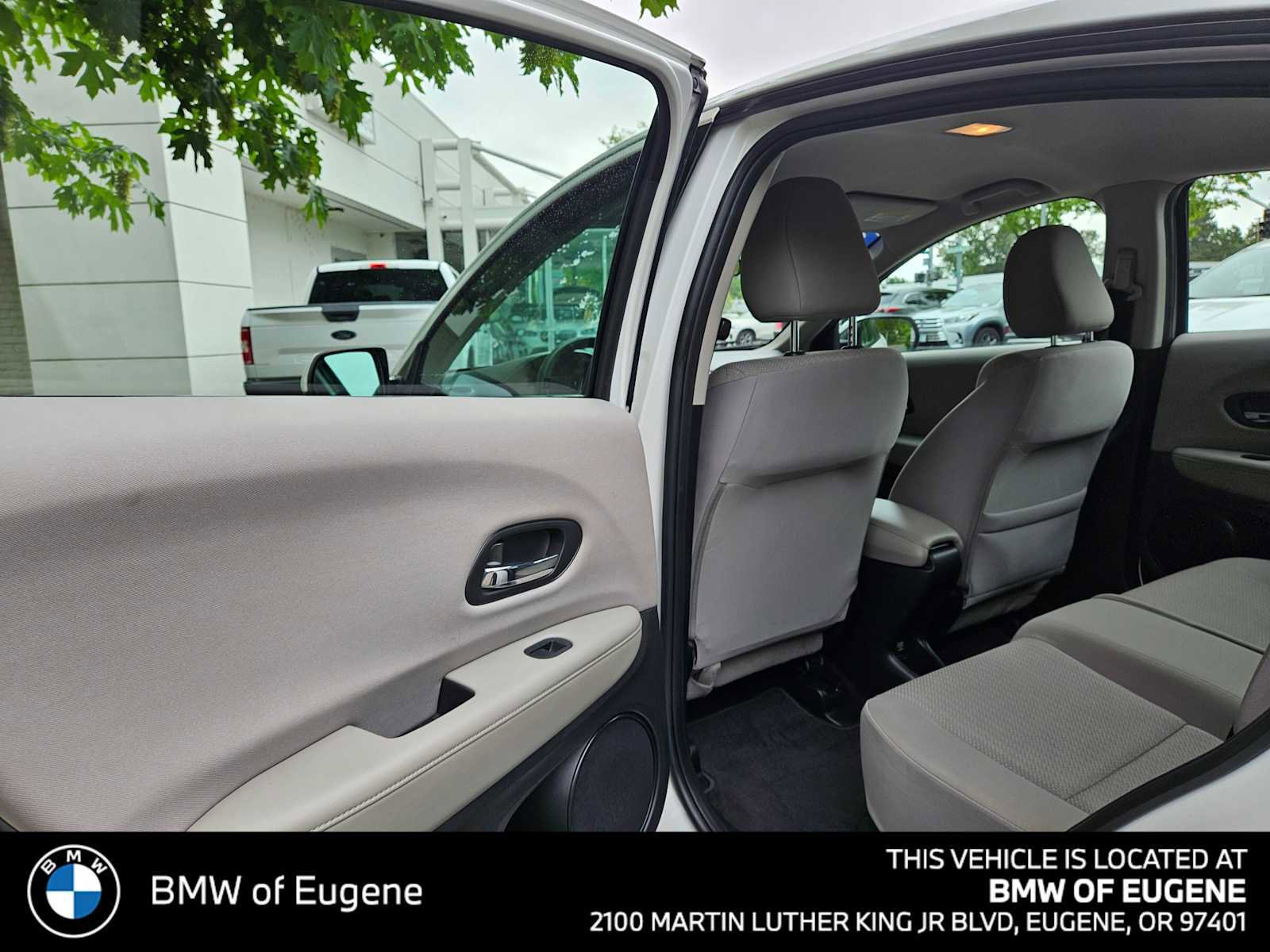Used 2017 Honda HR-V LX image 19