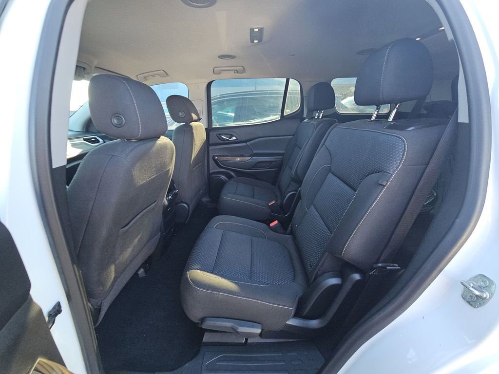 Used 2022 GMC Acadia SLE FWD image 4