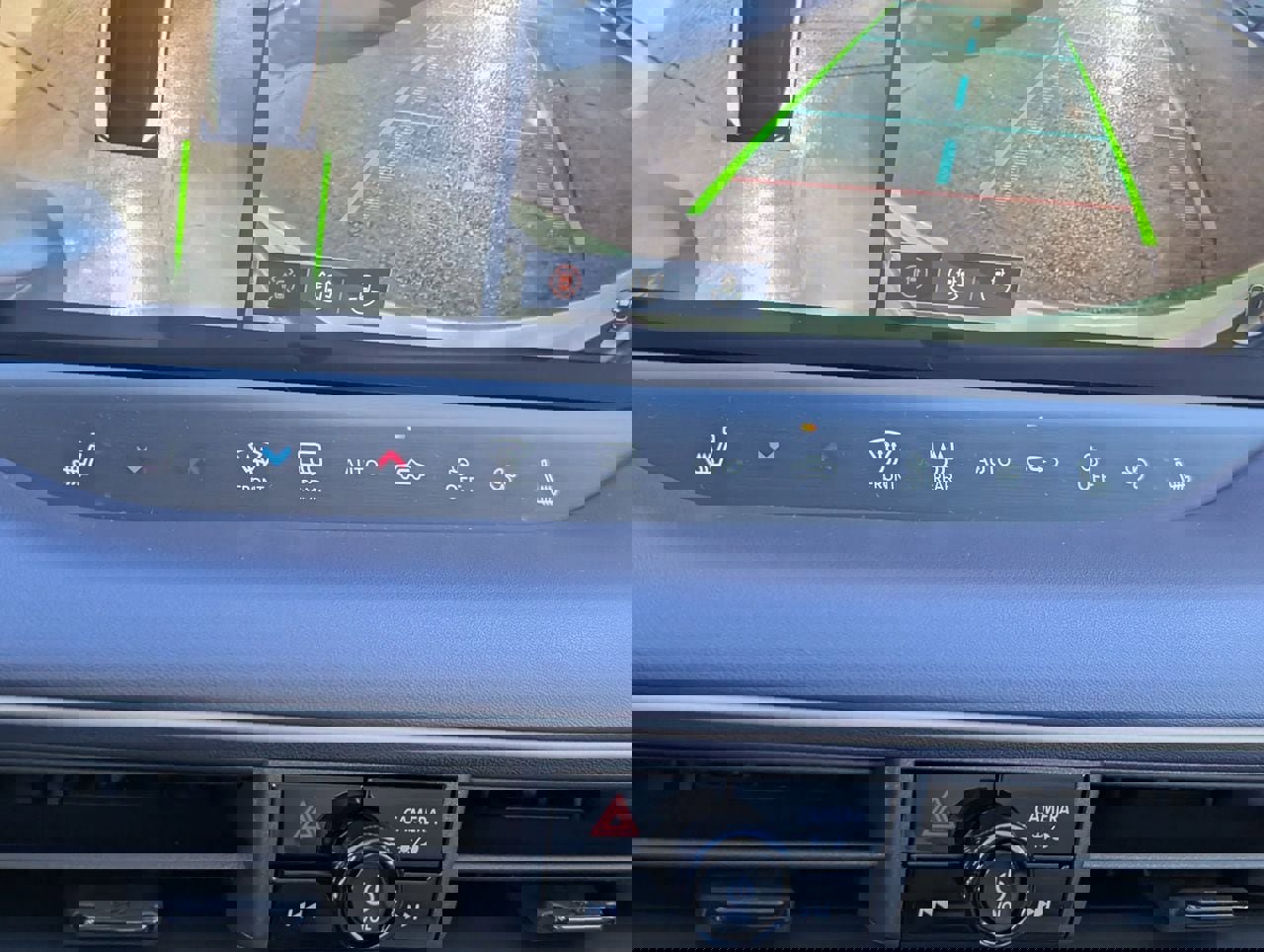 New 2026 Nissan Leaf Platinum+ image 13